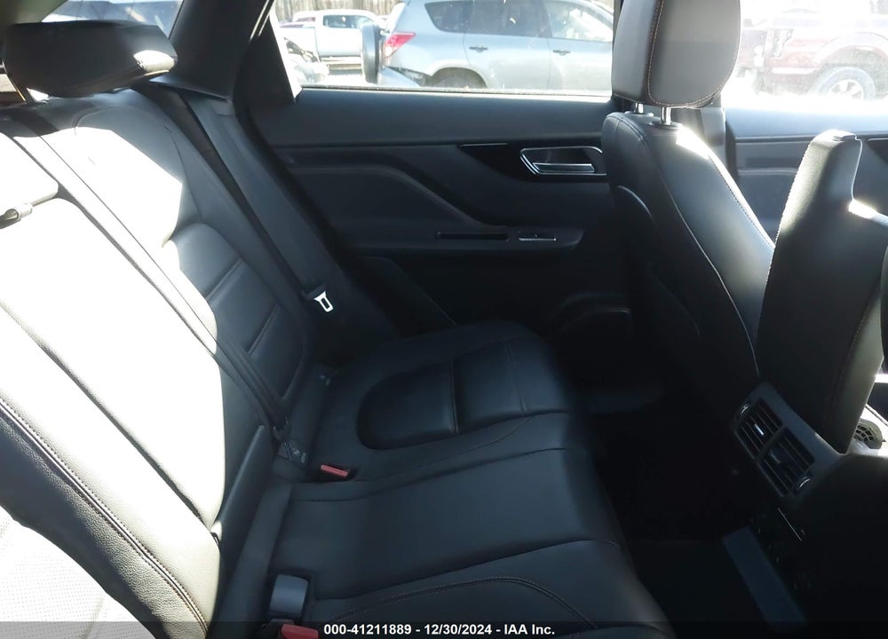 2019 JAGUAR F-PACE VIN: SADCK2FX4KA601422