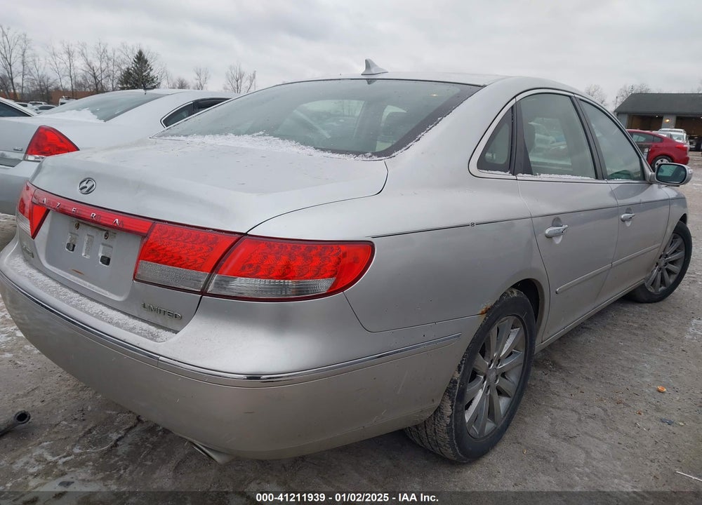 2009 HYUNDAI AZERA VIN: KMHFC46F99A343039