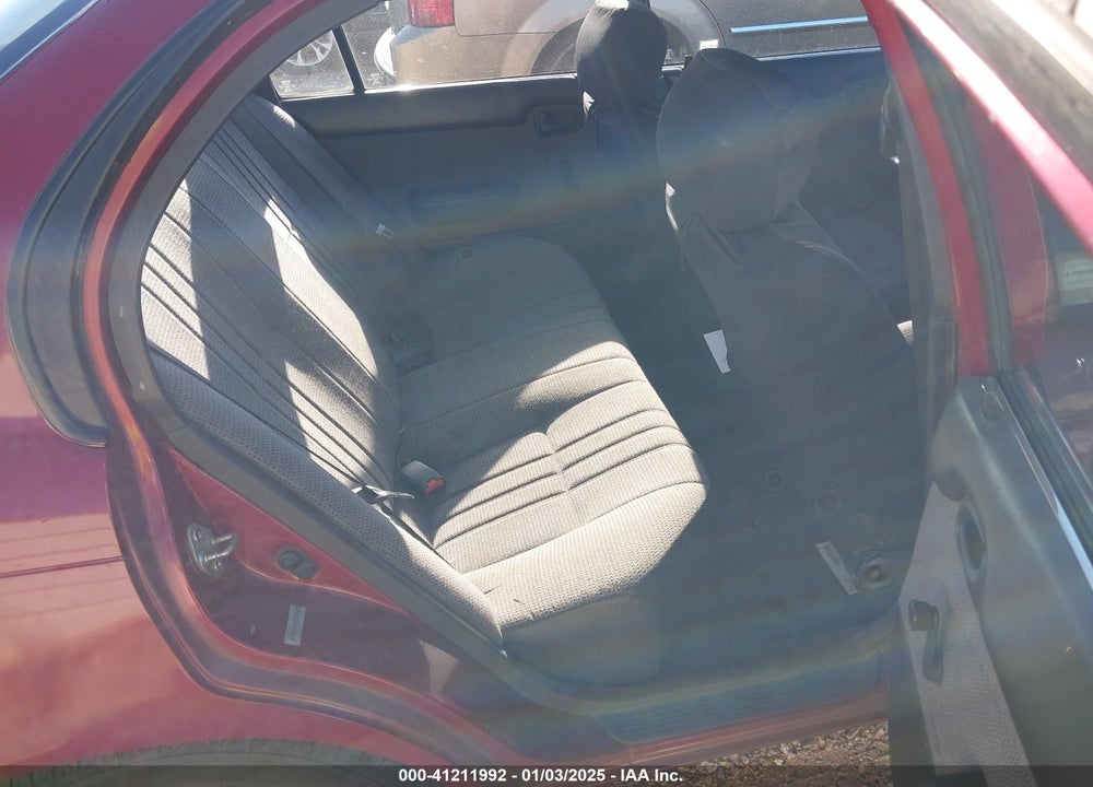 1994 TOYOTA COROLLA VIN: 1NXAE04B3RZ146556
