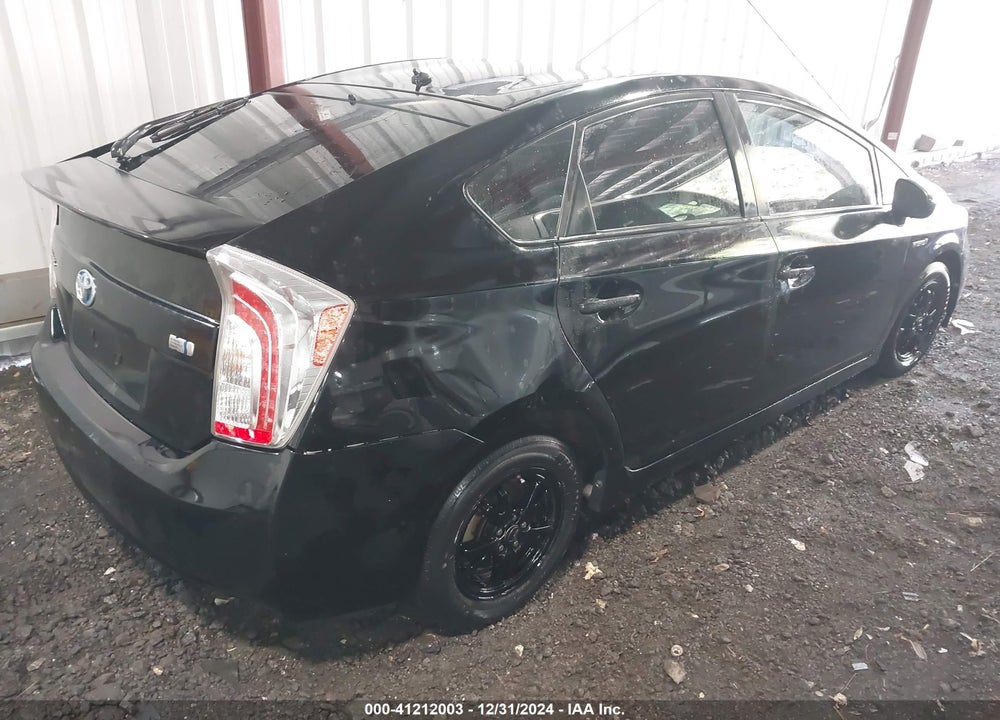 2015 TOYOTA PRIUS TWO VIN: JTDKN3DU9F0400947