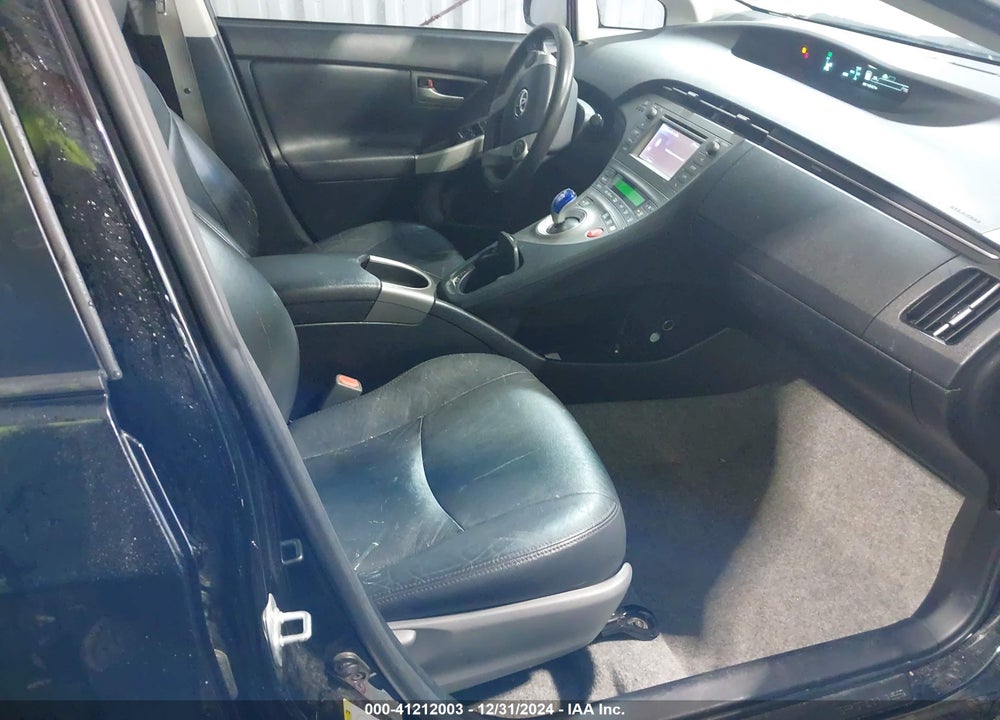 2015 TOYOTA PRIUS TWO VIN: JTDKN3DU9F0400947