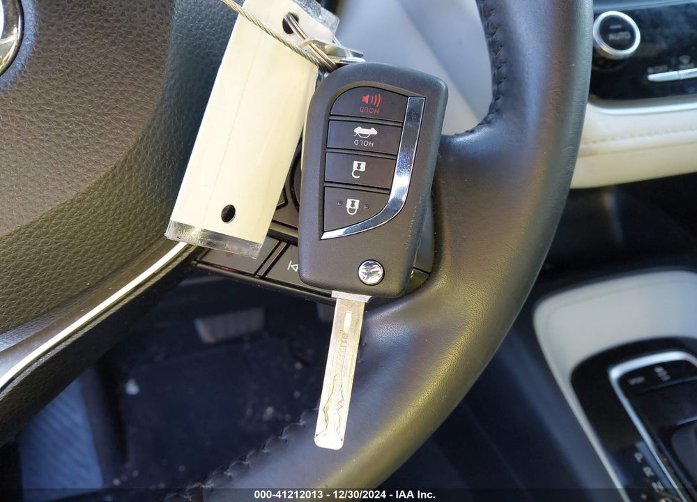 2020 TOYOTA COROLLA SE VIN: JTDS4RCEXLJ043669