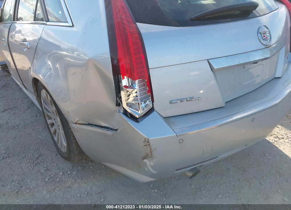 2010 CADILLAC CTS PREMIUM VIN: 1G6DS8EV8A0101807