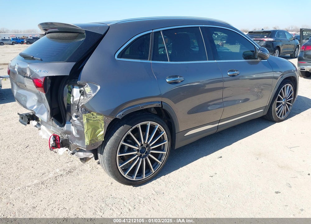 2022 MERCEDES-BENZ AMG GLA 45 4MATIC VIN: W1N4N5DB7NJ397681