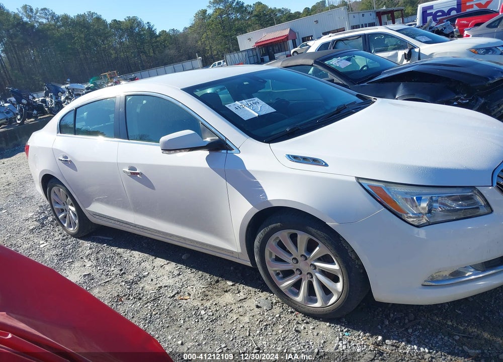 2015 BUICK LACROSSE VIN: 1G4GB5G30FF288156