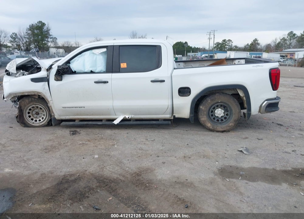 2022 GMC SIERRA 1500 4WD SHORT BOX PRO VIN: 3GTPUAEK3NG523227