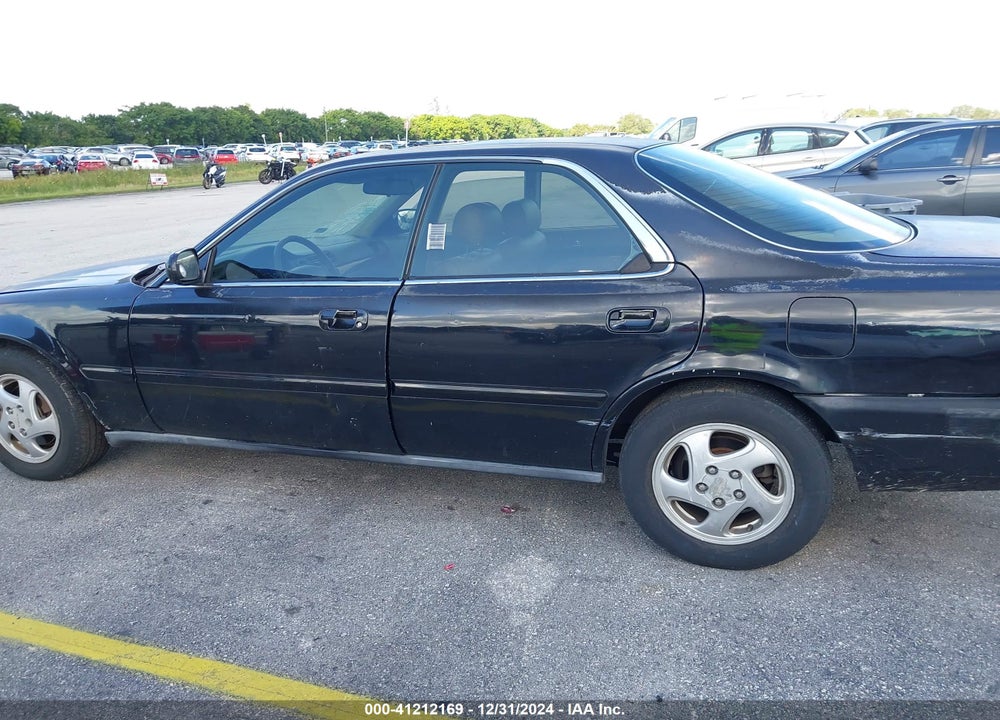 1998 ACURA TL 3.2 VIN: JH4UA3647WC008130