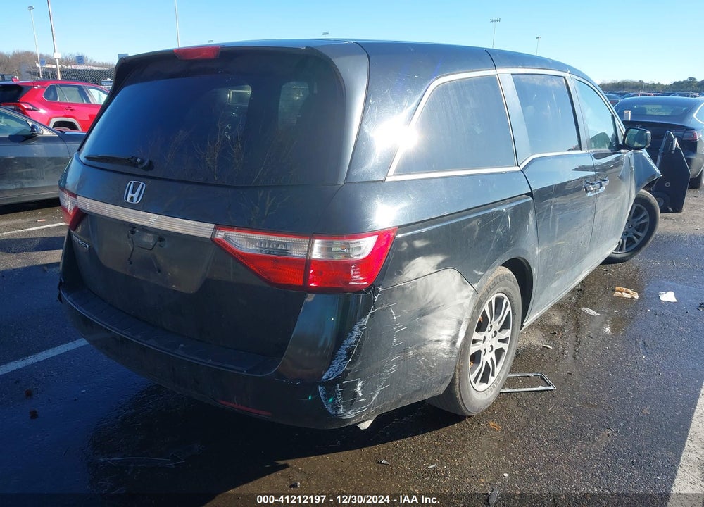 2011 HONDA ODYSSEY EX VIN: 5FNRL5H47BB069047