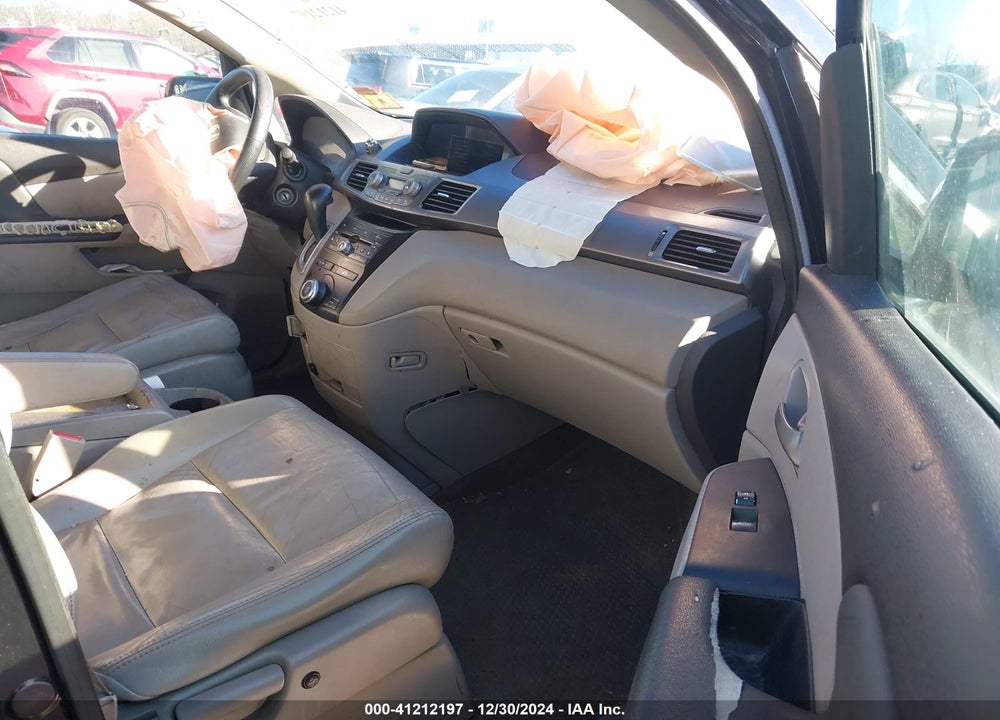 2011 HONDA ODYSSEY EX VIN: 5FNRL5H47BB069047