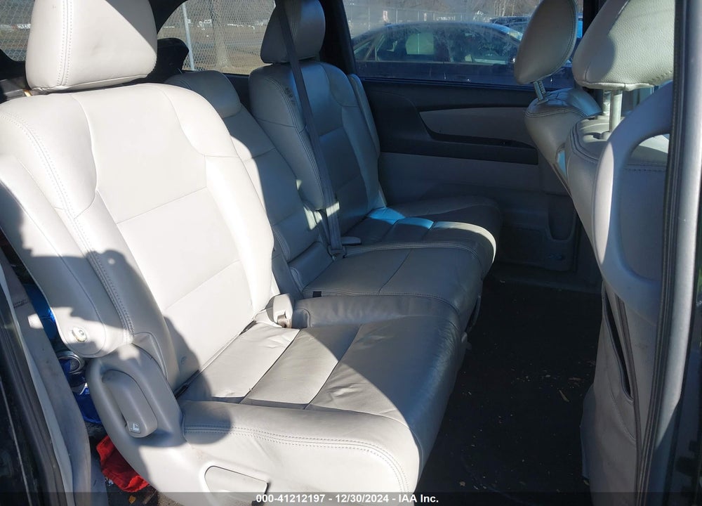 2011 HONDA ODYSSEY EX VIN: 5FNRL5H47BB069047