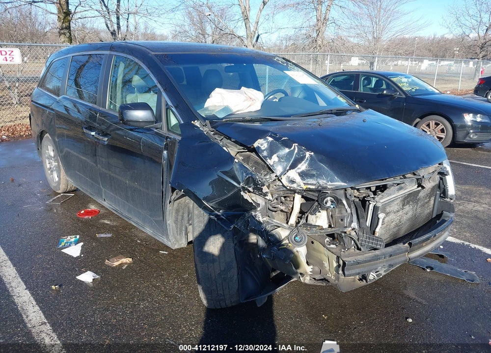 2011 HONDA ODYSSEY EX VIN: 5FNRL5H47BB069047