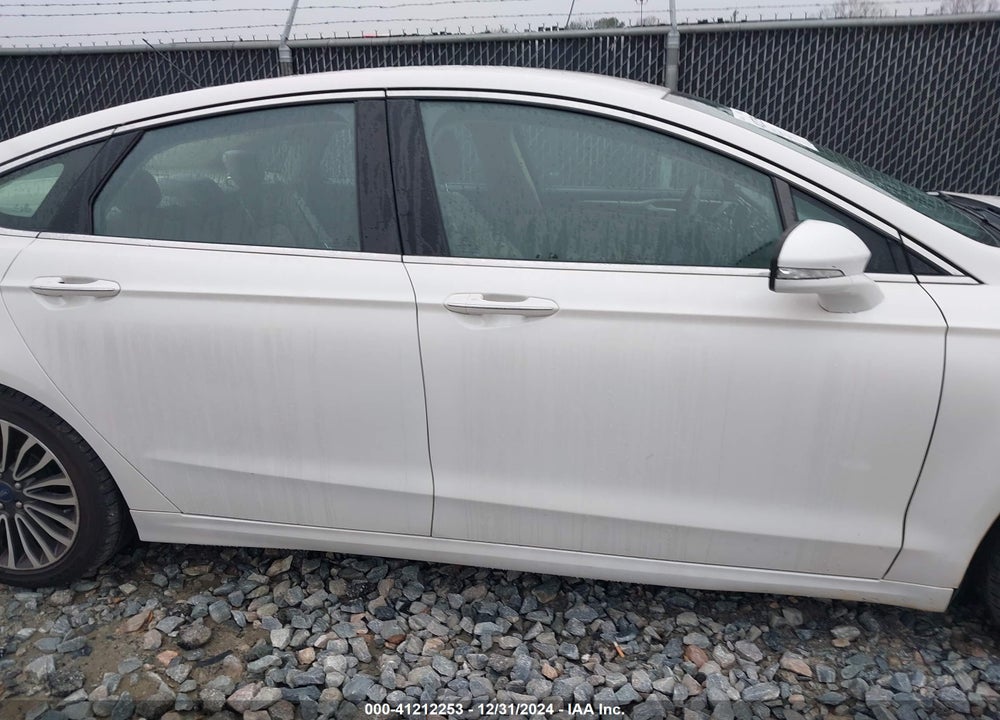 2017 FORD FUSION SE VIN: 3FA6P0H97HR175520