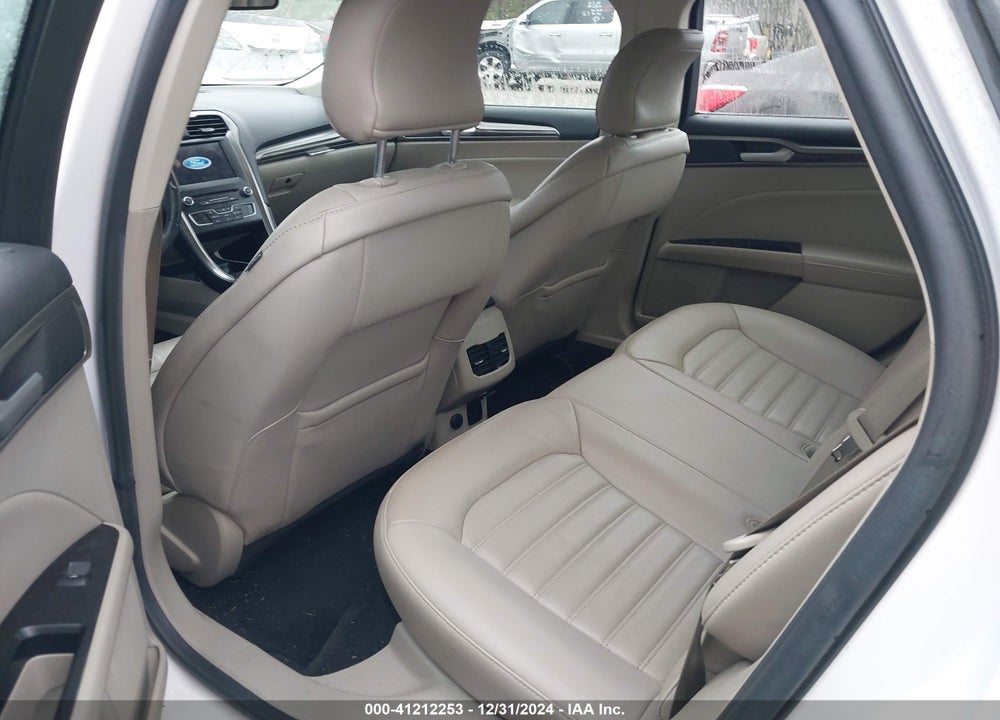 2017 FORD FUSION SE VIN: 3FA6P0H97HR175520
