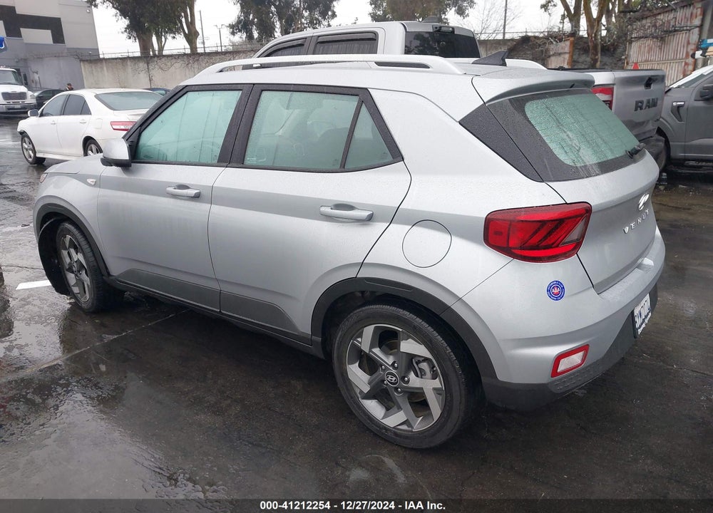 2022 HYUNDAI VENUE SEL VIN: KMHRC8A35NU134584
