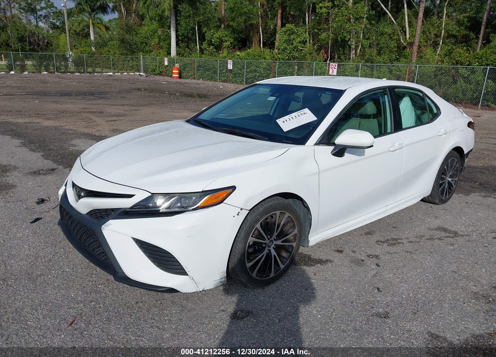 2019 TOYOTA CAMRY VIN: 4T1B11HK7KU754618