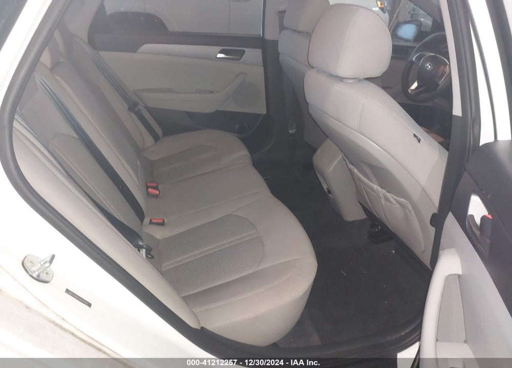 2018 HYUNDAI SONATA ECO VIN: 5NPE24AA4JH716192