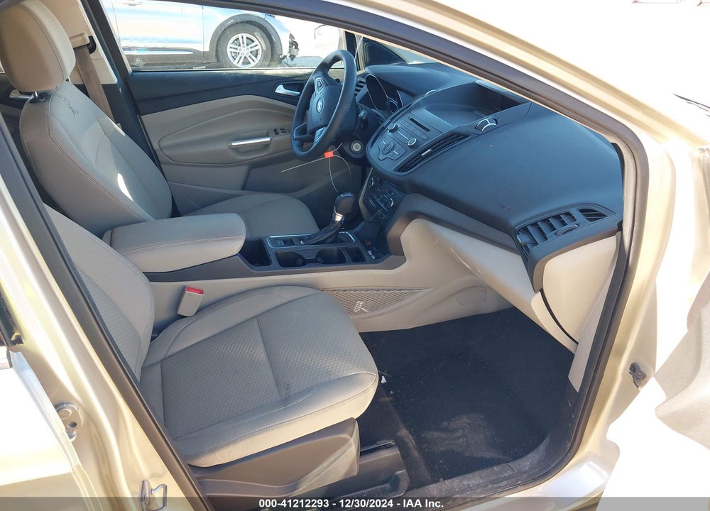 2017 FORD ESCAPE VIN: 1FMCU0GDXHUB52328