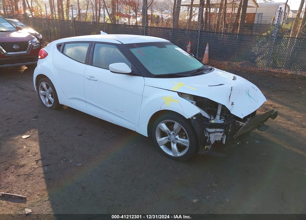 2015 HYUNDAI VELOSTER VIN: KMHTC6AD4FU228489