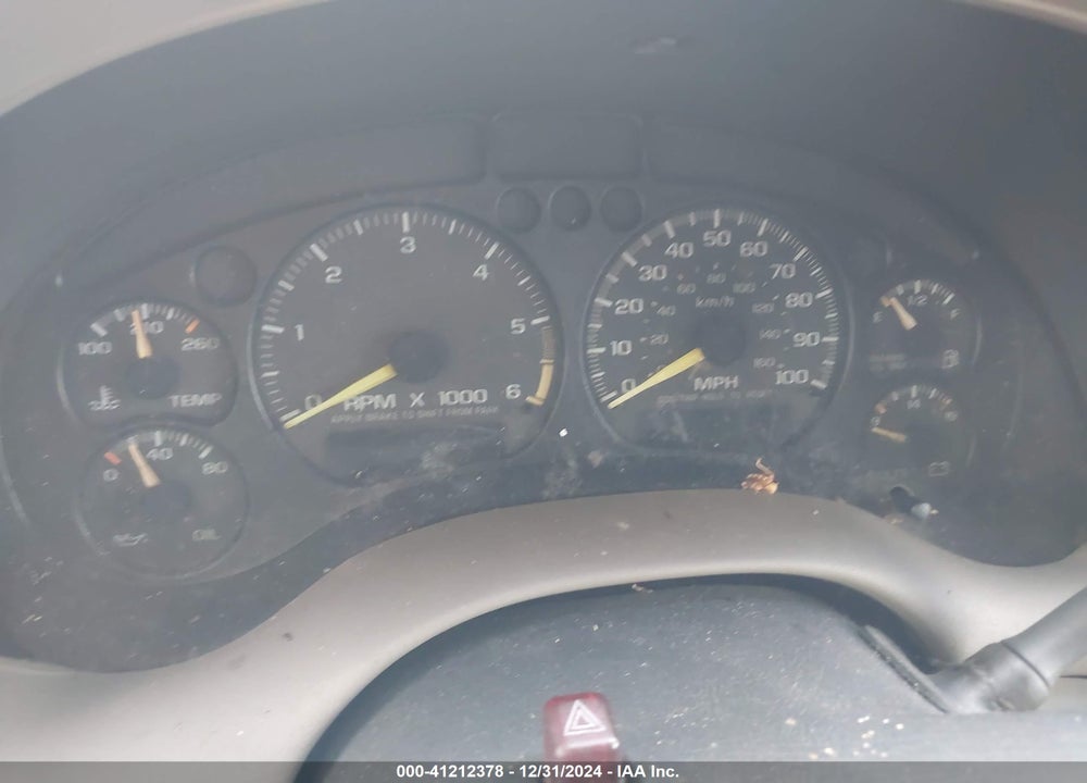 1998 CHEVROLET BLAZER LS VIN: 1GNDT13W1W2174436