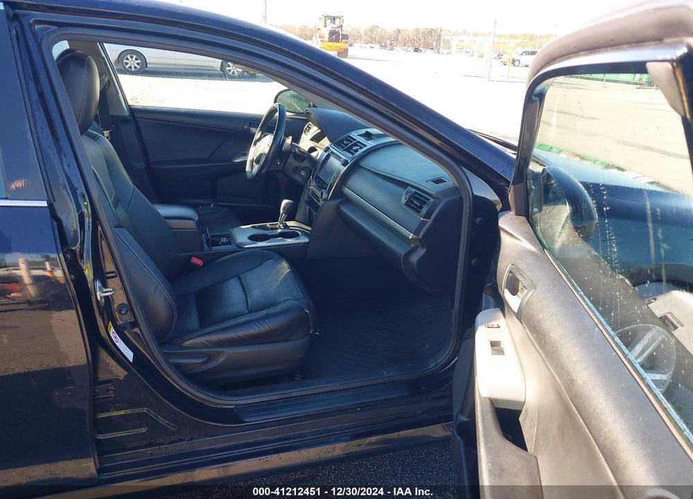 2014 TOYOTA CAMRY SE VIN: 4T1BF1FK8EU788866