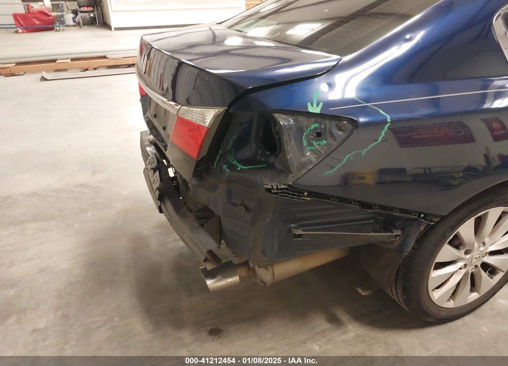 2014 HONDA ACCORD VIN: 1HGCR2F83EA212714