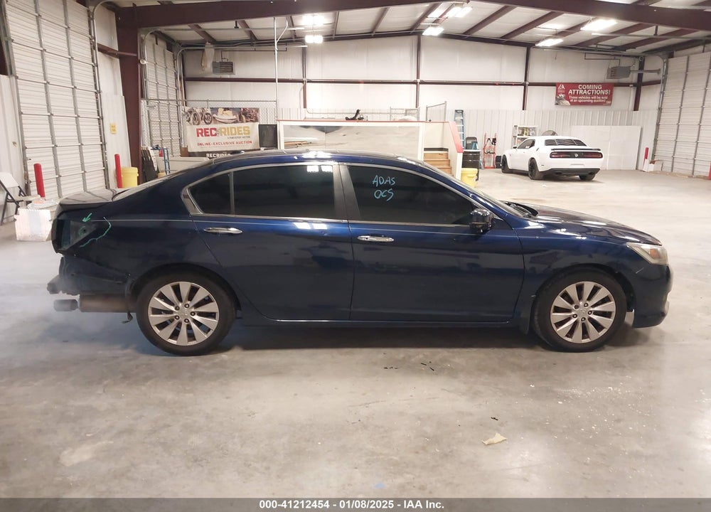 2014 HONDA ACCORD VIN: 1HGCR2F83EA212714