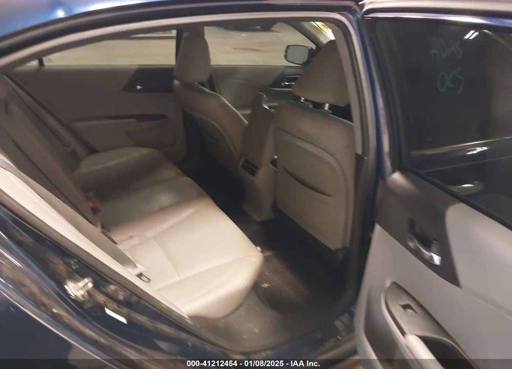 2014 HONDA ACCORD VIN: 1HGCR2F83EA212714