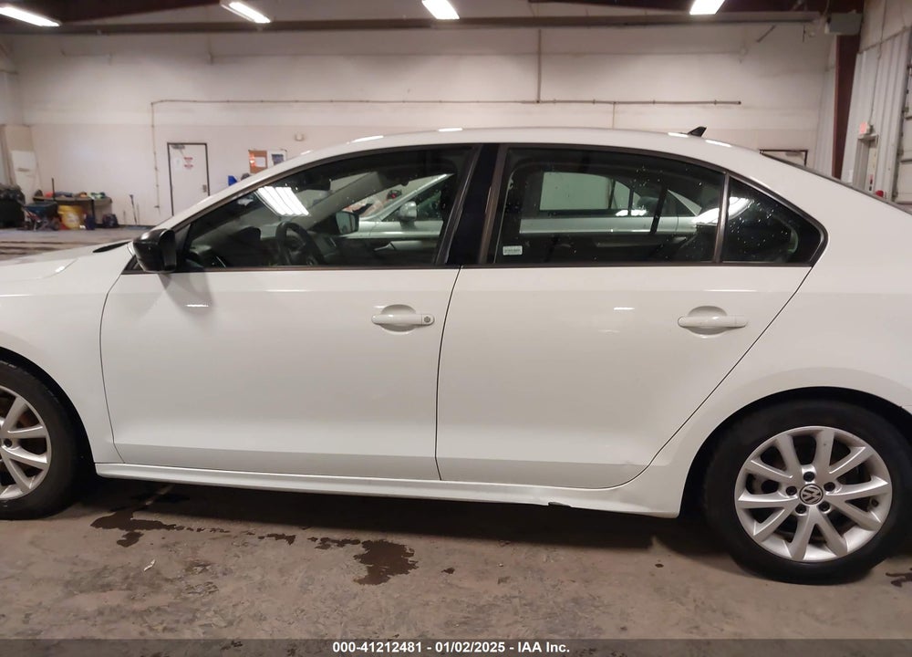 2015 VOLKSWAGEN JETTA VIN: 3VWD17AJ8FM269719