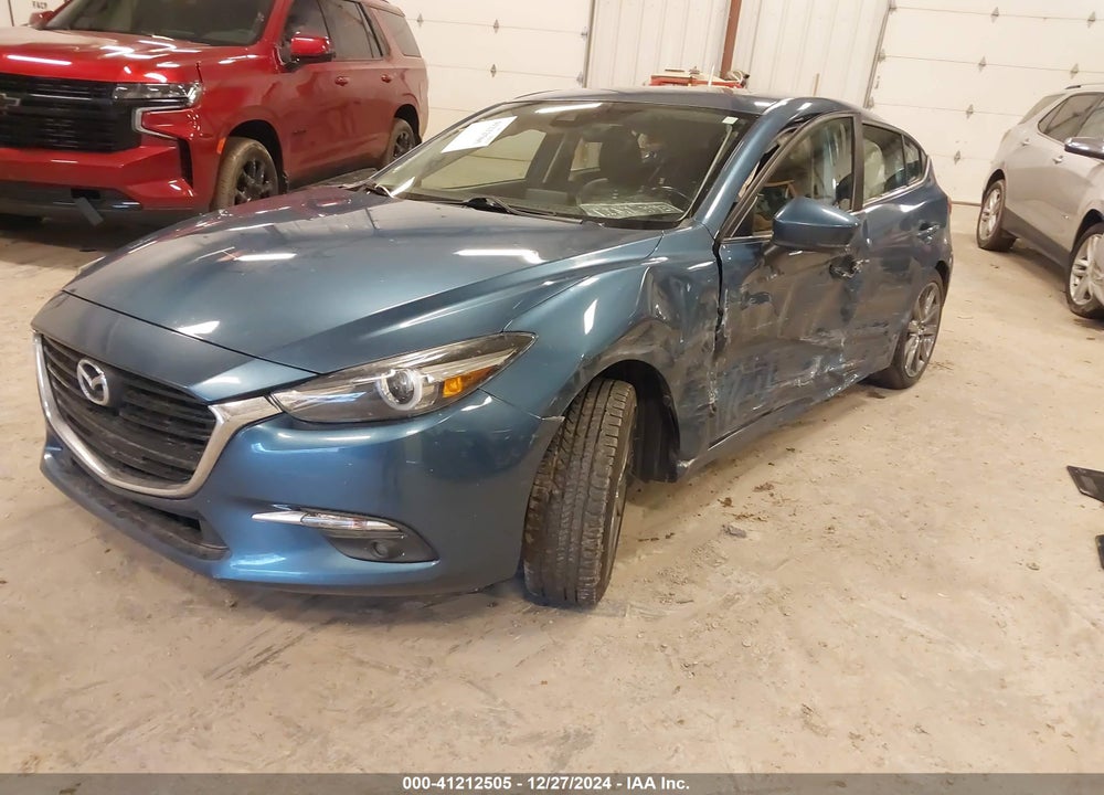 2018 MAZDA MAZDA3 VIN: 3MZBN1M38JM266169