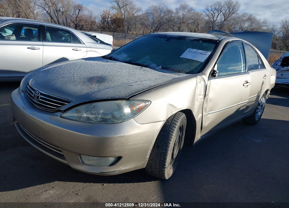 2005 TOYOTA CAMRY XLE VIN: 4T1BE32K35U062661
