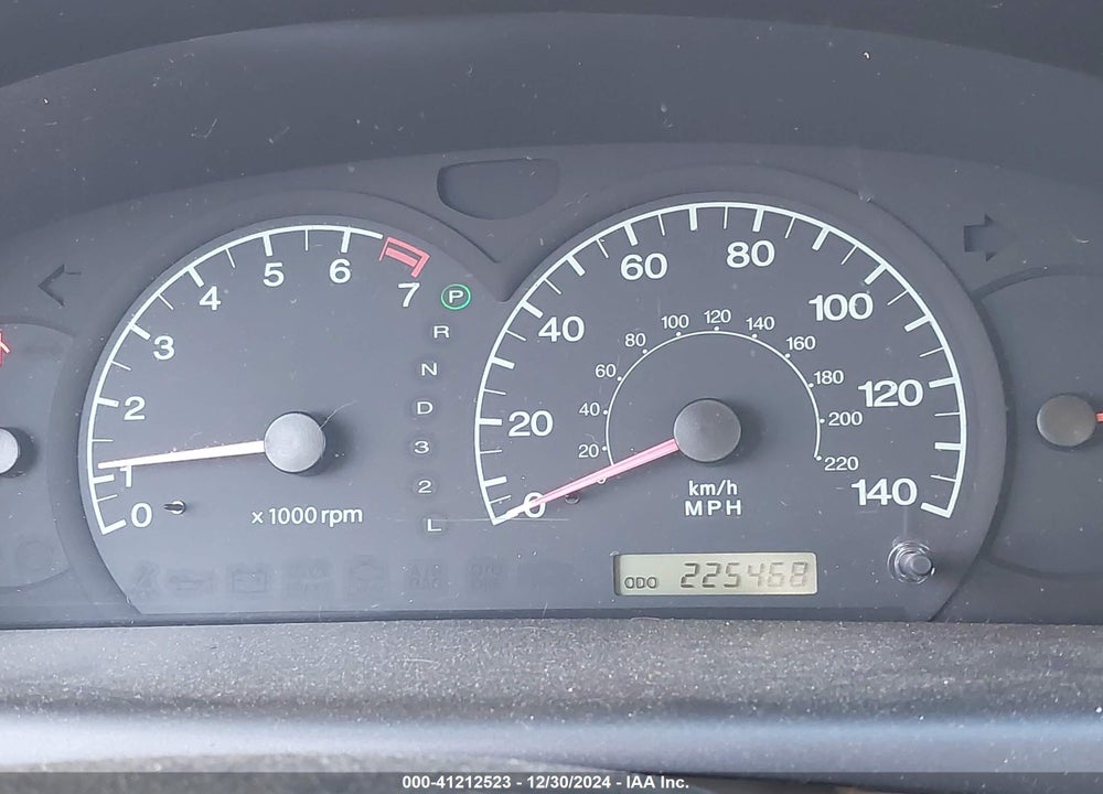 2003 HYUNDAI ELANTRA GLS/GT VIN: KMHDN45D73U555171