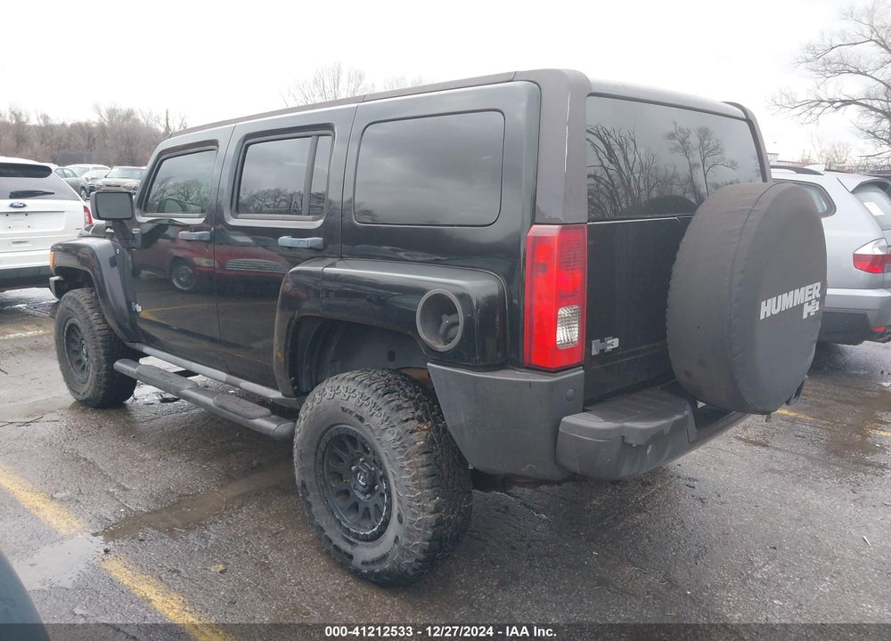 2007 HUMMER H3 SUV VIN: 5GTDN13E378113963