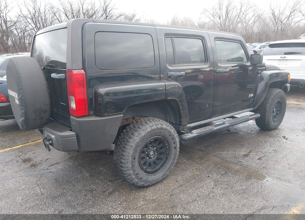 2007 HUMMER H3 SUV VIN: 5GTDN13E378113963