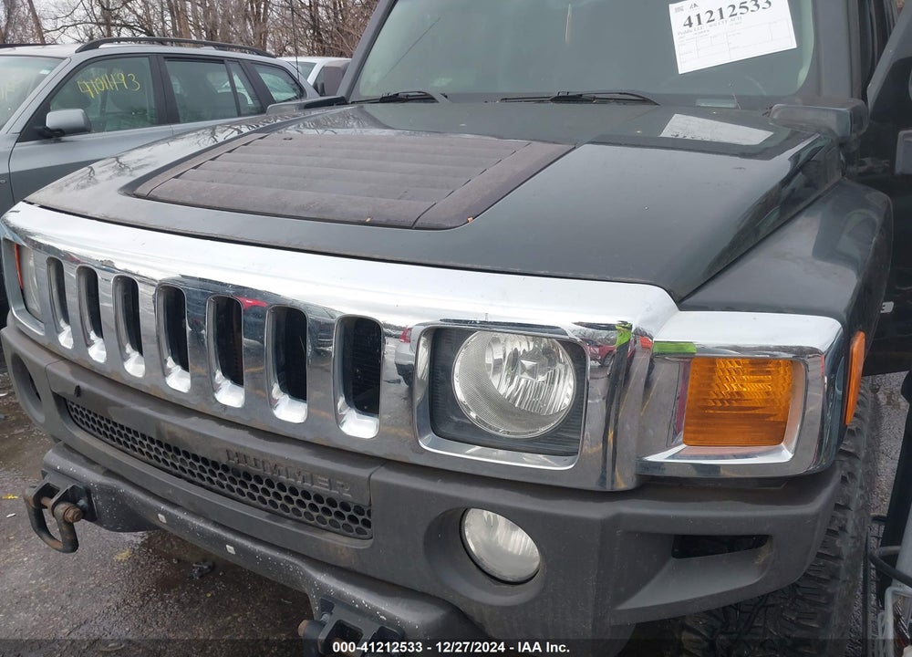 2007 HUMMER H3 SUV VIN: 5GTDN13E378113963