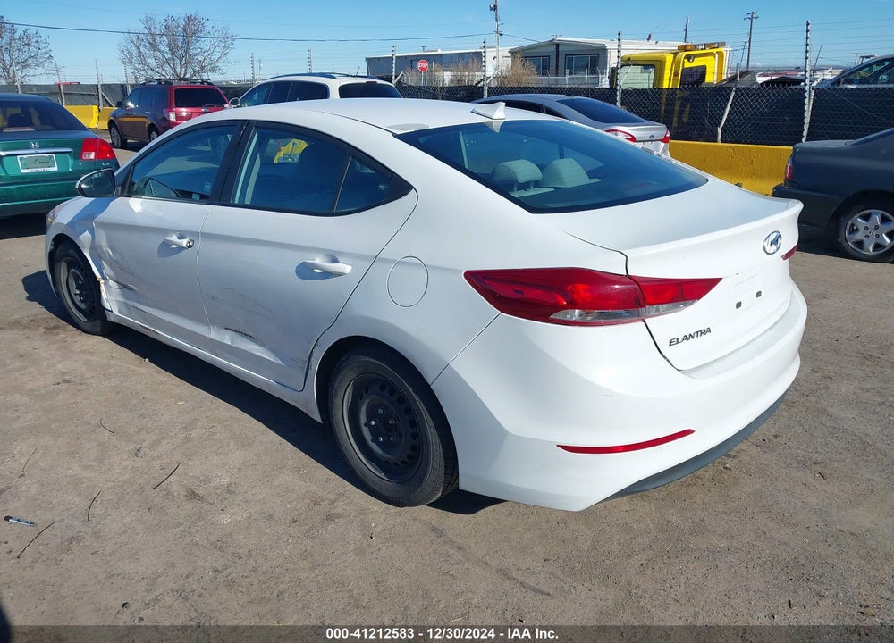 2017 HYUNDAI ELANTRA VIN: 5NPD74LF9HH062788