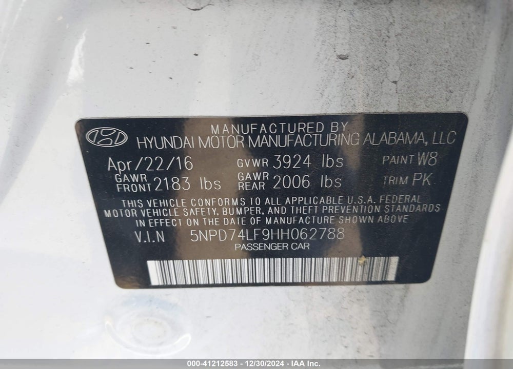 2017 HYUNDAI ELANTRA VIN: 5NPD74LF9HH062788