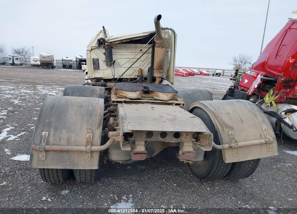 2007 INTERNATIONAL 8600 8600 VIN: 1HSHXAHR57J474688