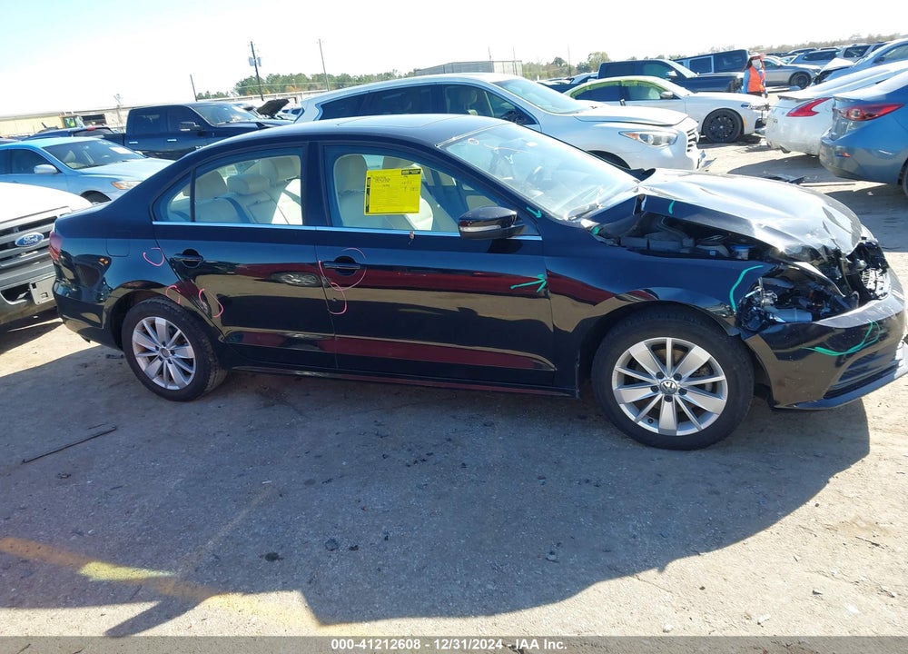 2016 VOLKSWAGEN JETTA VIN: 3VWD67AJ8GM384758