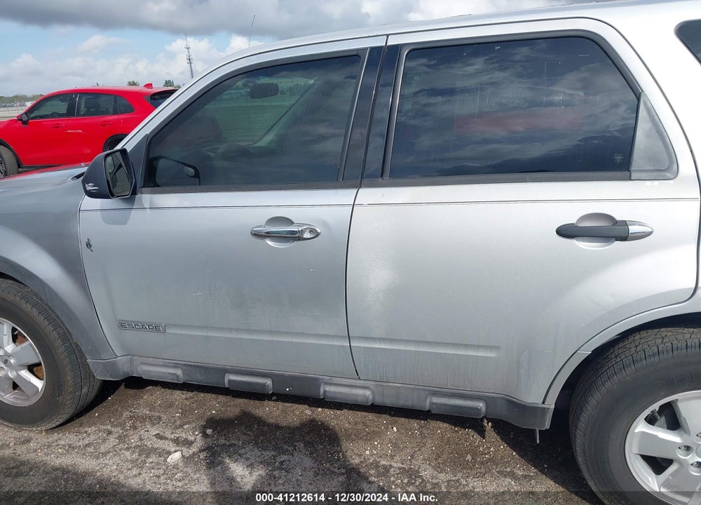 2009 FORD ESCAPE XLS VIN: 1FMCU927X9KA42821