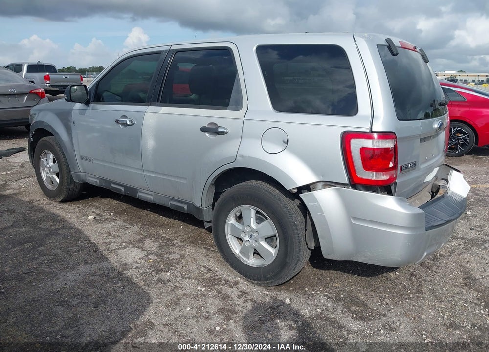 2009 FORD ESCAPE XLS VIN: 1FMCU927X9KA42821