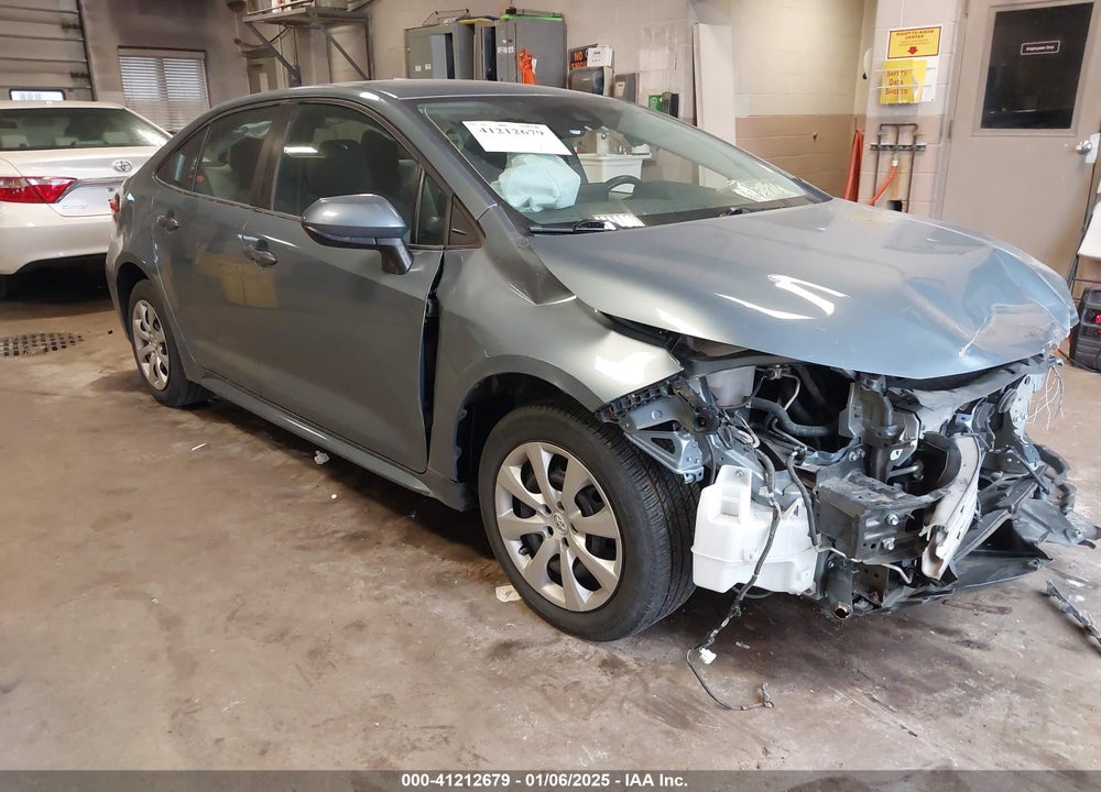 2020 TOYOTA COROLLA LE VIN: 5YFEPRAE2LP015920