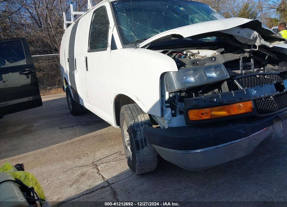 2020 CHEVROLET EXPRESS CARGO RWD 2500 REGULAR WHEELBASE WT VIN: 1GCWGAFG9L1275655