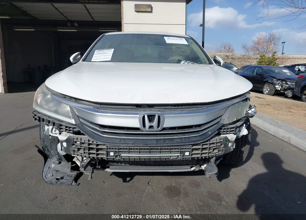 2017 HONDA ACCORD LX VIN: 1HGCR2F38HA165902