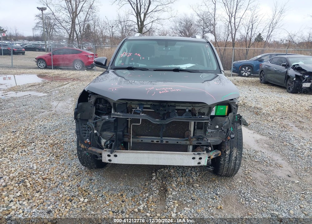 2014 TOYOTA 4RUNNER SR5 PREMIUM VIN: JTEBU5JR1E5191859