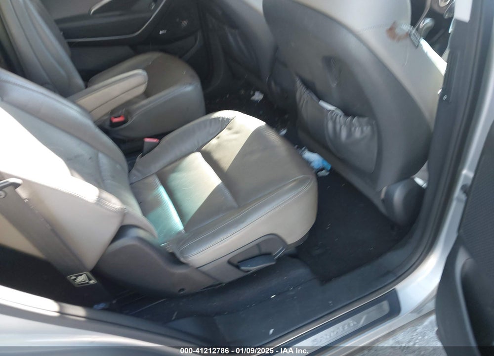 2016 HYUNDAI SANTA FE LIMITED VIN: KM8SRDHF5GU133351