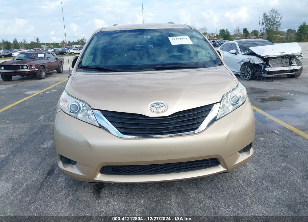 2011 TOYOTA SIENNA LE V6 VIN: 5TDKK3DC0BS052737
