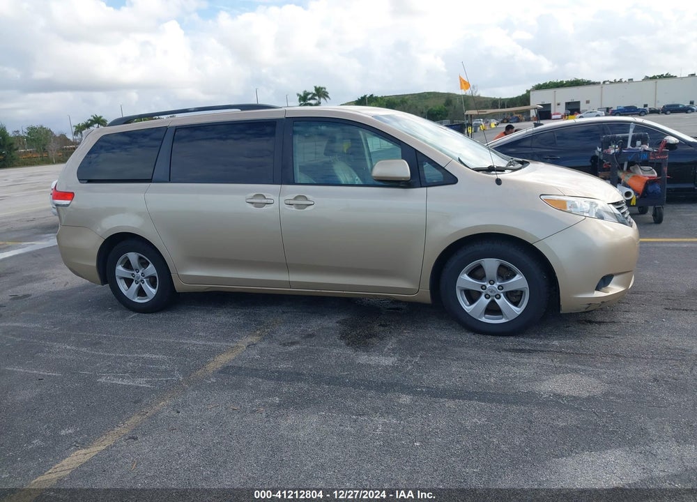 2011 TOYOTA SIENNA LE V6 VIN: 5TDKK3DC0BS052737
