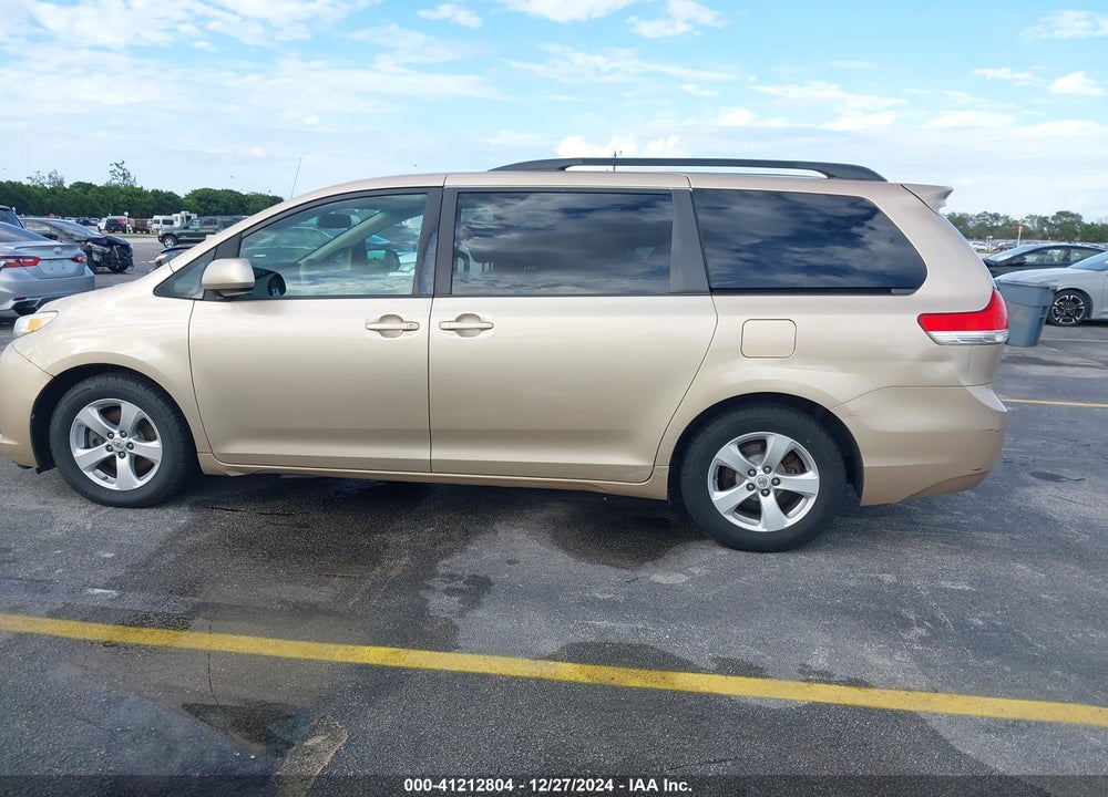 2011 TOYOTA SIENNA LE V6 VIN: 5TDKK3DC0BS052737