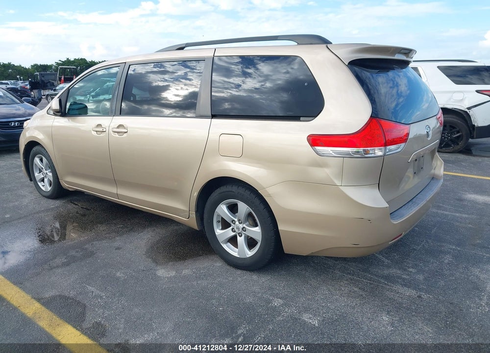 2011 TOYOTA SIENNA LE V6 VIN: 5TDKK3DC0BS052737