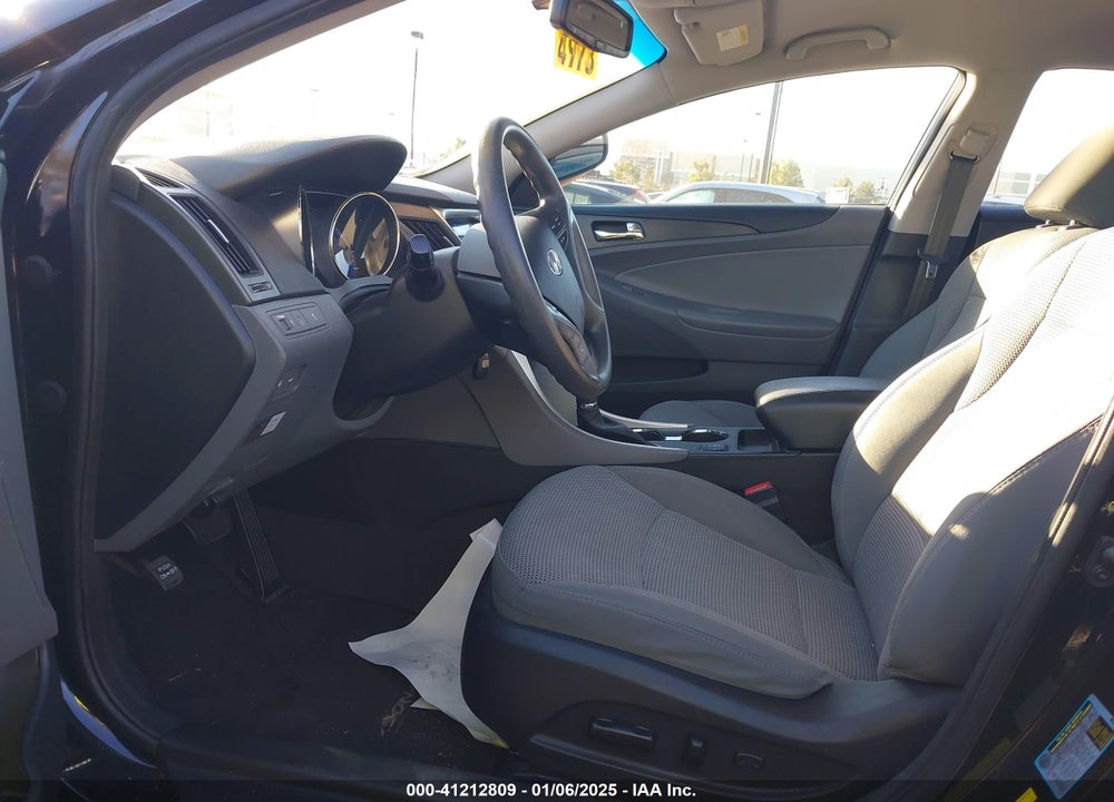 2013 HYUNDAI SONATA GLS VIN: 5NPEB4AC6DH728947